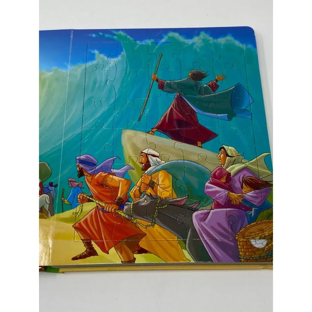 Kids Heroes Puzzle Bible (Kids Puzzle Bibles) Padded Hardcover 2018 Complete M5
